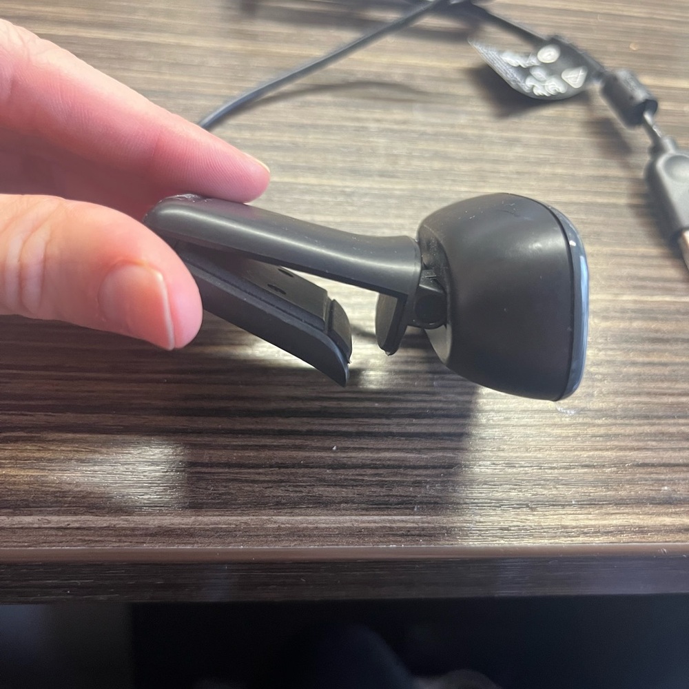 Logitech Gray Webcam - Picture 3 of 3